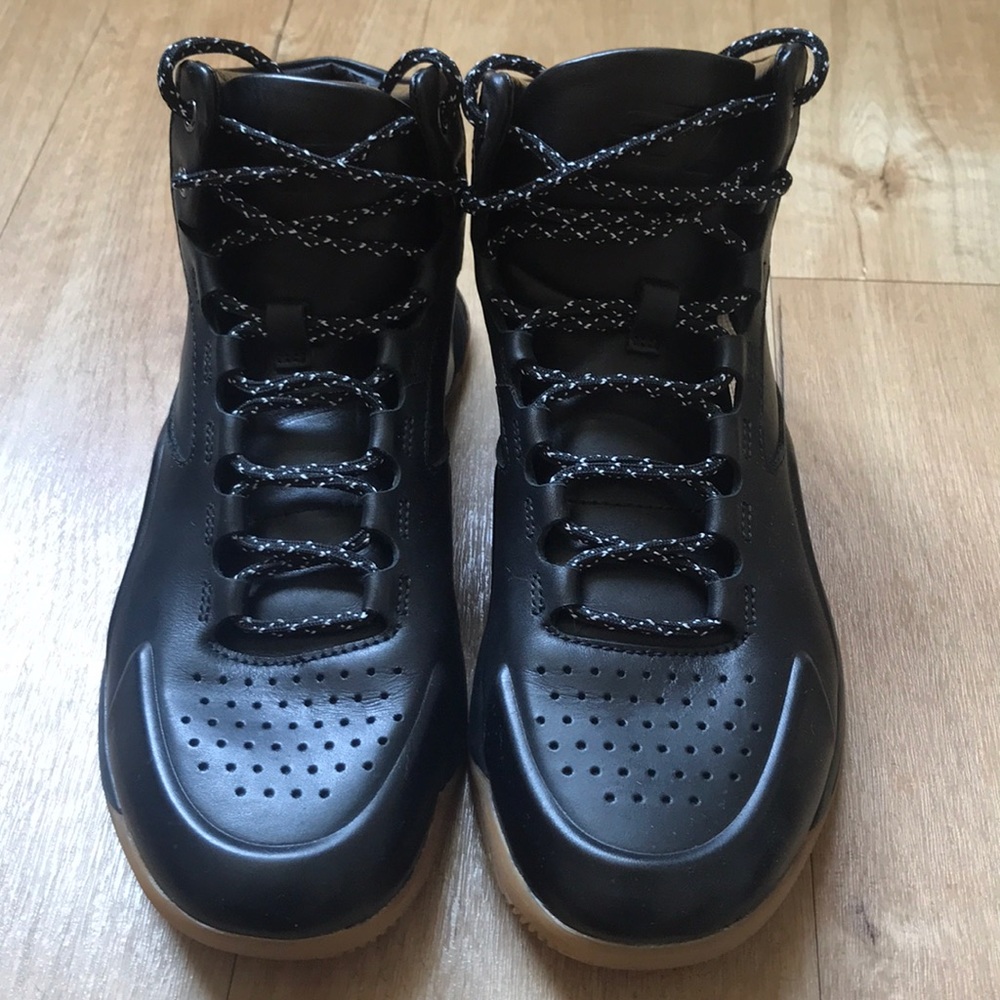 Steph Curry Under Armour Men’s Sneakers